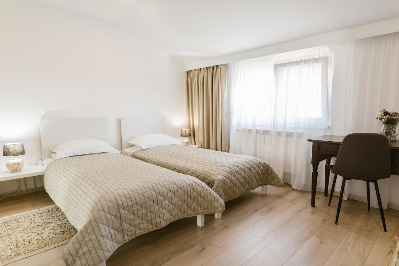 Villa Helvetia Târgu-Mureş Esterno foto